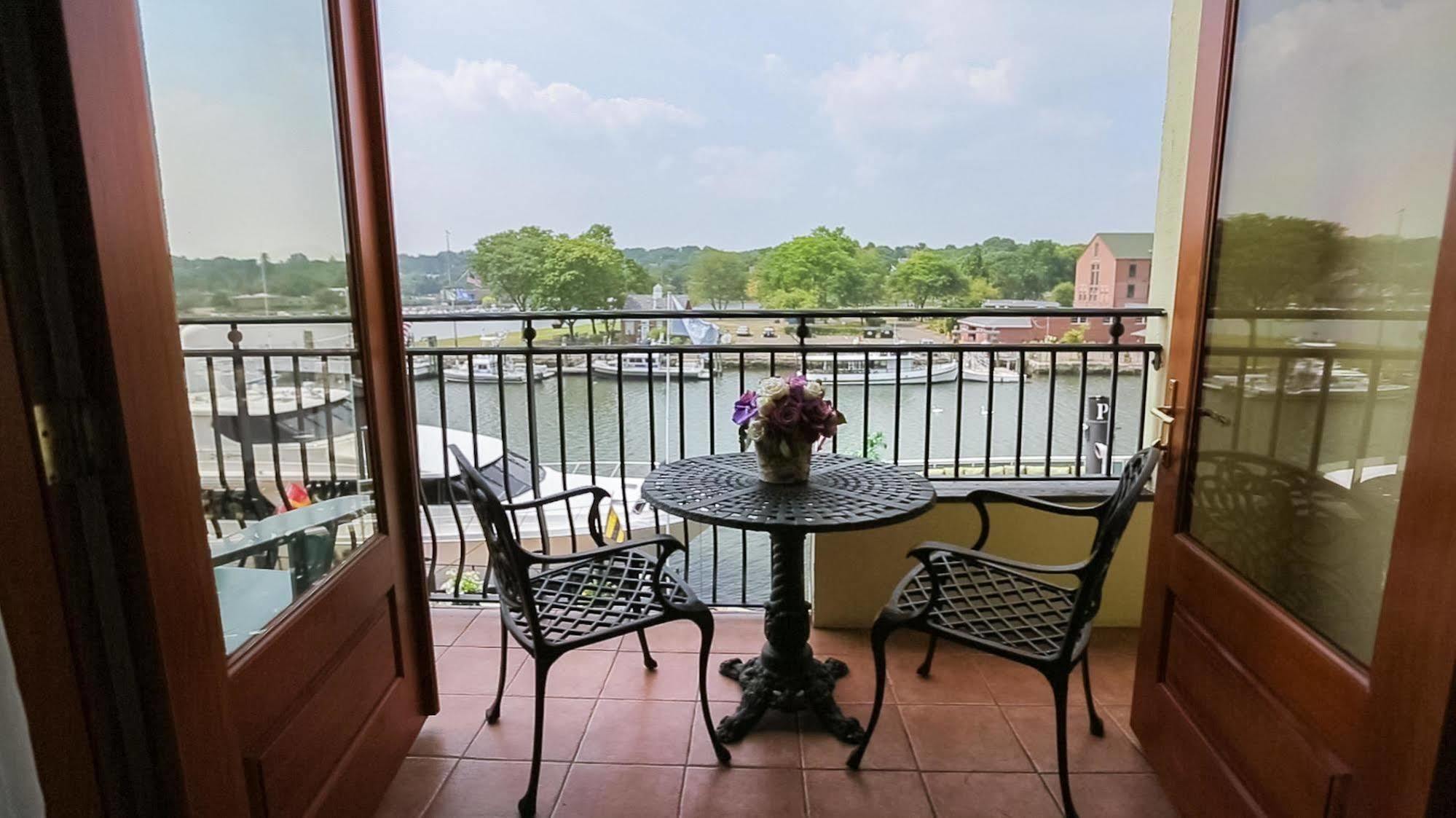 Delamar Greenwich Harbor Экстерьер фото